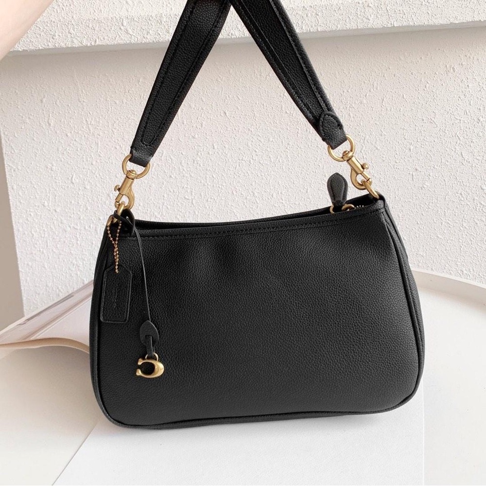 Coach Pebble Leather Carry Shoulder Crossbody Zip Top Bag